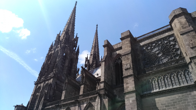 photo de la cathédrale de Clermont-Fd
